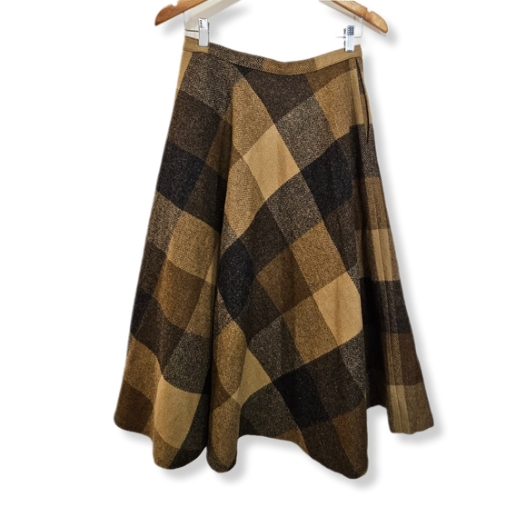 VTG | Bianca Tan Wool Plaid Circle Skirt - Small-Medium - Picture 2 of 5